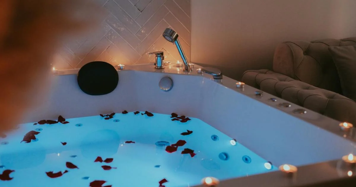Luxury Jacuzzi Apartment - Hotel with Bathtub in Mostar