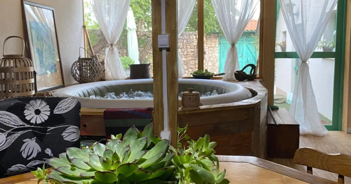 Vila Agroturizam Kućica Mostar - Hotel with Bathtub in Mostar