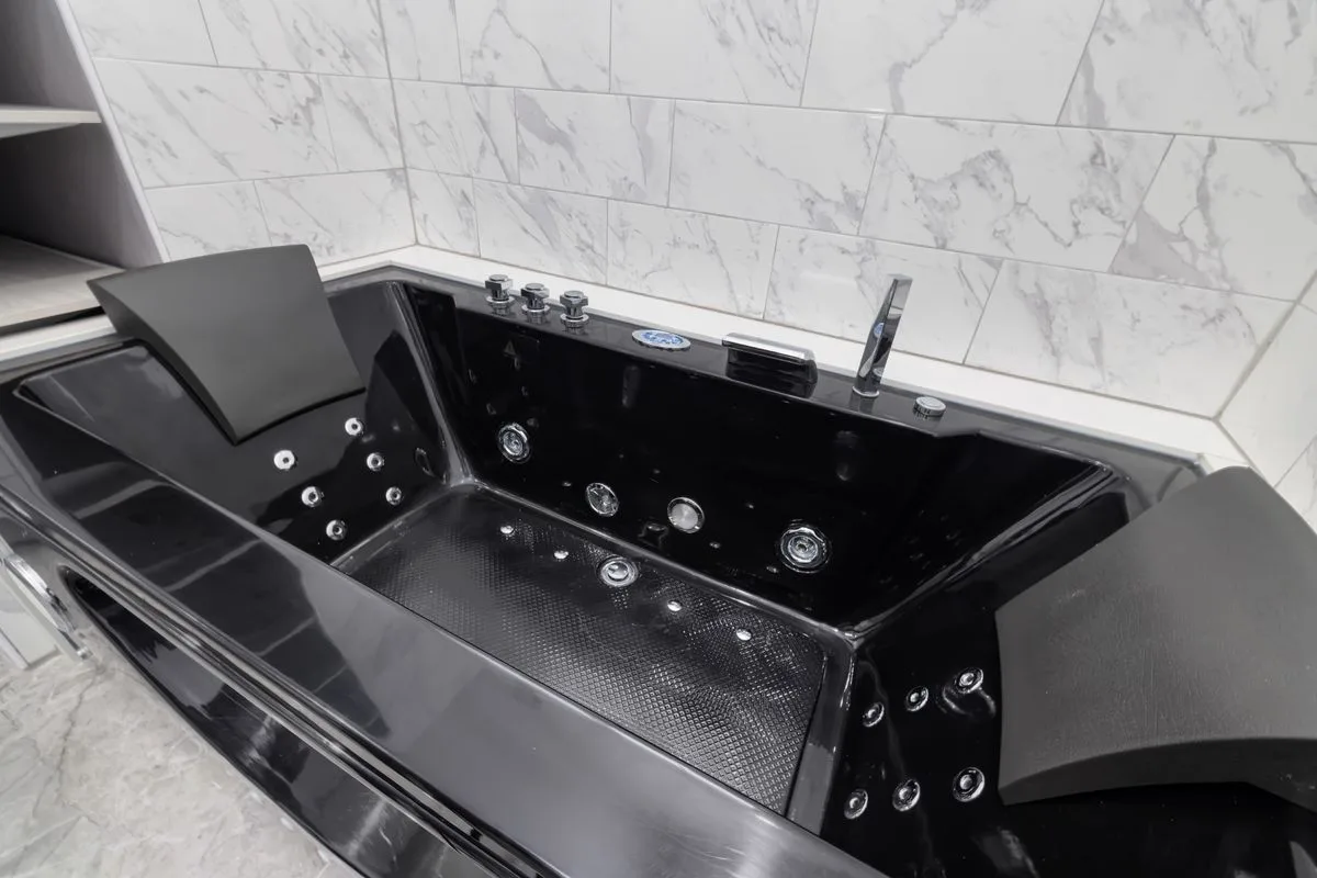 Bayerischer Hof - Hotel with Bathtub in Munich