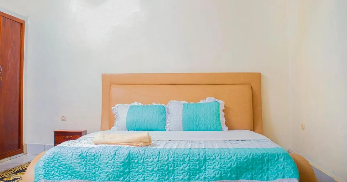 TRIPLE GUEST HOUSE - Hotel with Bathtub in Musanze