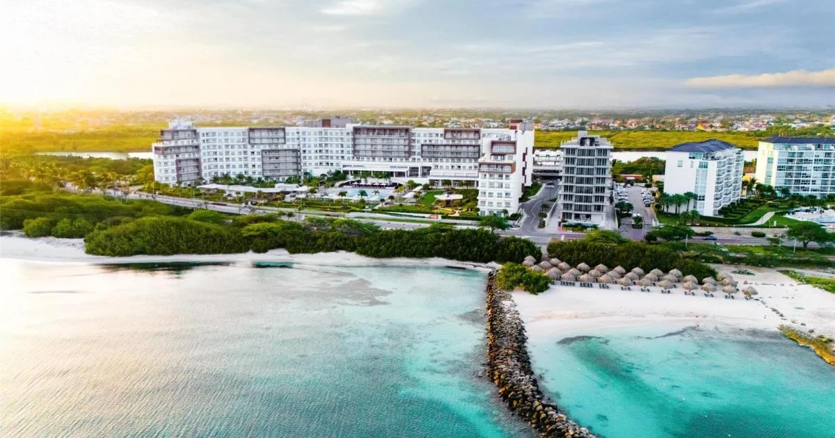 Embassy Suites By Hilton Aruba Beach Resort - Hotel with Bathtub in Palm Beach