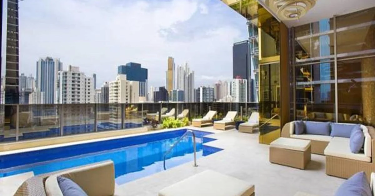 Global Hotel Panama - Hotel with Bathtub in Panama City
