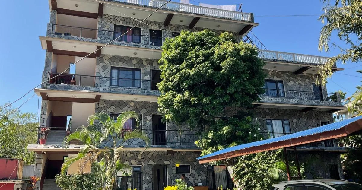 Trekkers Lodge - Hotel with Bathtub in Pokhara