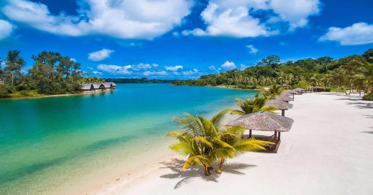 Holiday Inn Resort Vanuatu by IHG - Hotel with Bathtub in Port Vila