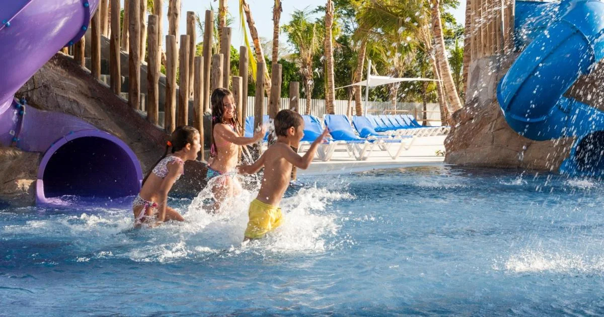 Royalton Splash Punta Cana, An Autograph Collection All-Inclusive Resort & Casino - Hotel with Bathtub in Punta Cana