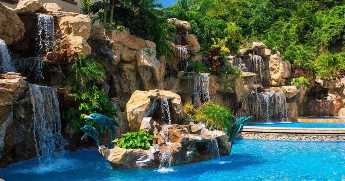 Clarion Suites Roatan at Pineapple Villas - Hotel with Bathtub in Roatan