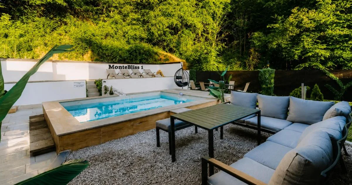 MonteBliss Private Pool & Spa Escape - Hotel with Bathtub in Sarajevo