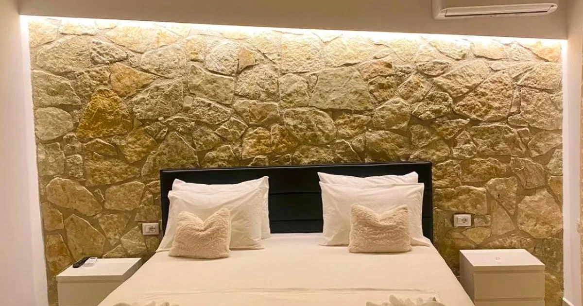 Luciano Rooms - Hotel with Bathtub in Saranda