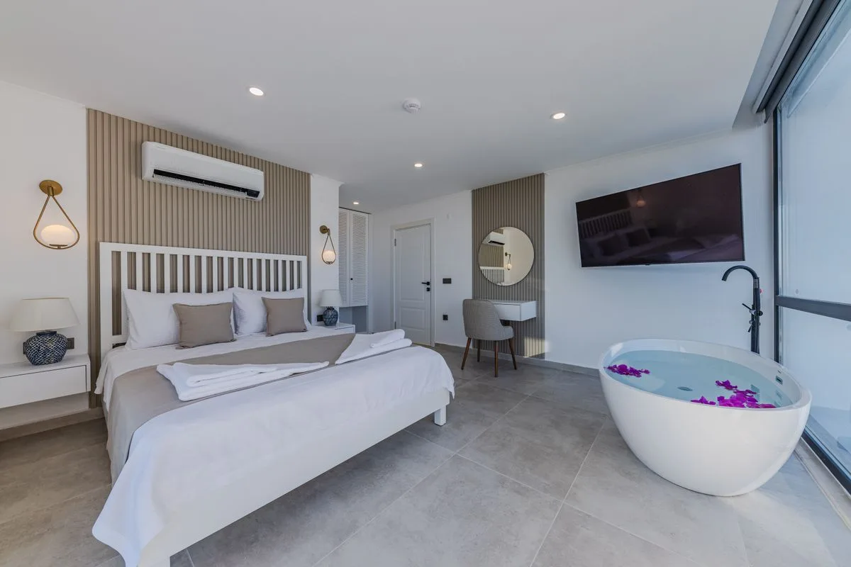 Omni Scottsdale Resort & Spa at Montelucia - Hotel with Bathtub in Scottsdale