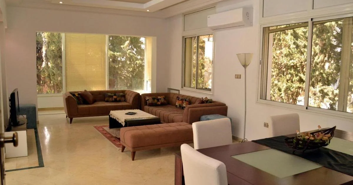 Superbe appartement au coeur de la Marsa - Hotel with Bathtub in Sidi Bou Said