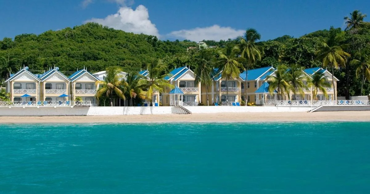 Villa Beach Cottages - Hotel with Bathtub in Soufriere