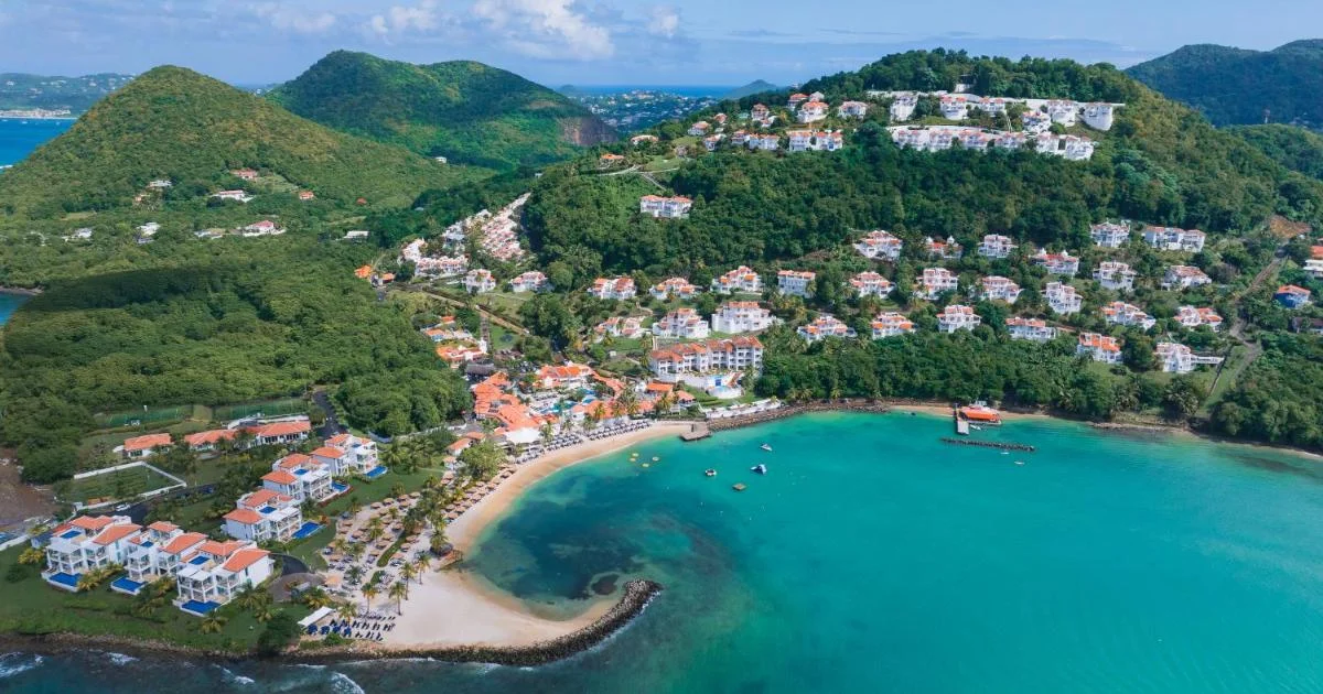 Windjammer Landing Resort and Residences - Hotel with Bathtub in Soufriere