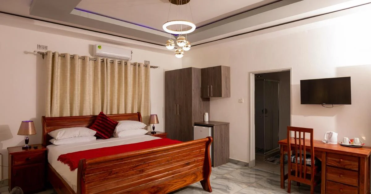 Amakhosi Hotel - Hotel with Bathtub in Victoria Falls