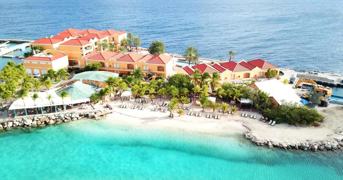 The Royal Sea Aquarium Resort - Hotel with Bathtub in Willemstad