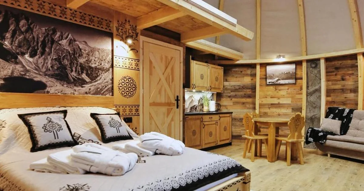 Tatry Mountain Glamp z jacuzzi - Hotel with Bathtub in Zakopane