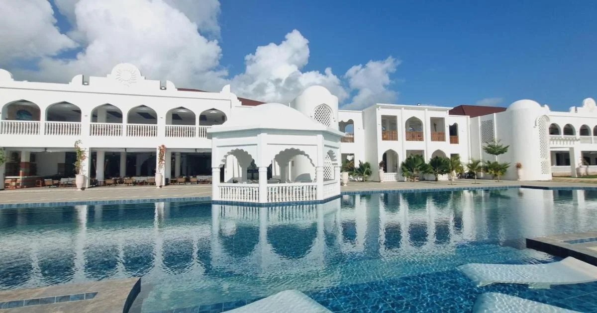 Shukran Palace - Hotel with Bathtub in Zanzibar