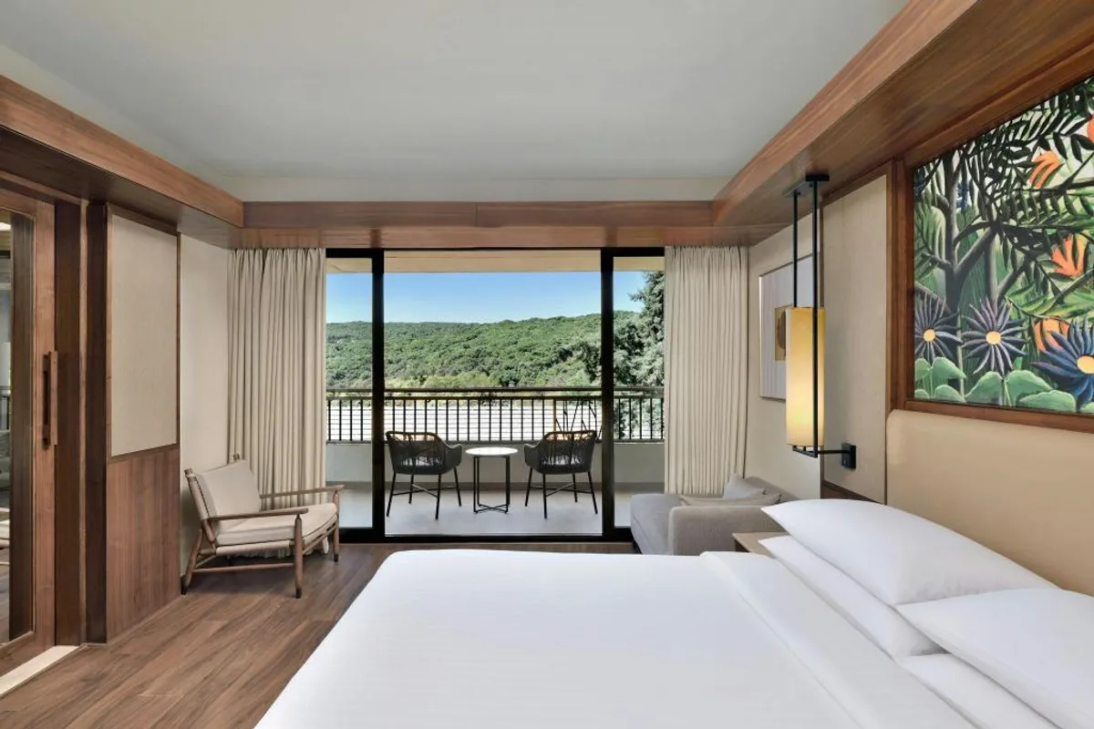 Courtyard by Marriott Mahabaleshwar - Hotel with Bathtub in Mahabaleshwar