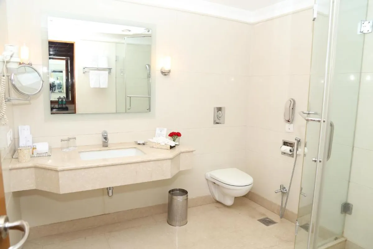 Jaypee Residency Manor, Mussoorie - Hotel with Bathtub in Mussoorie