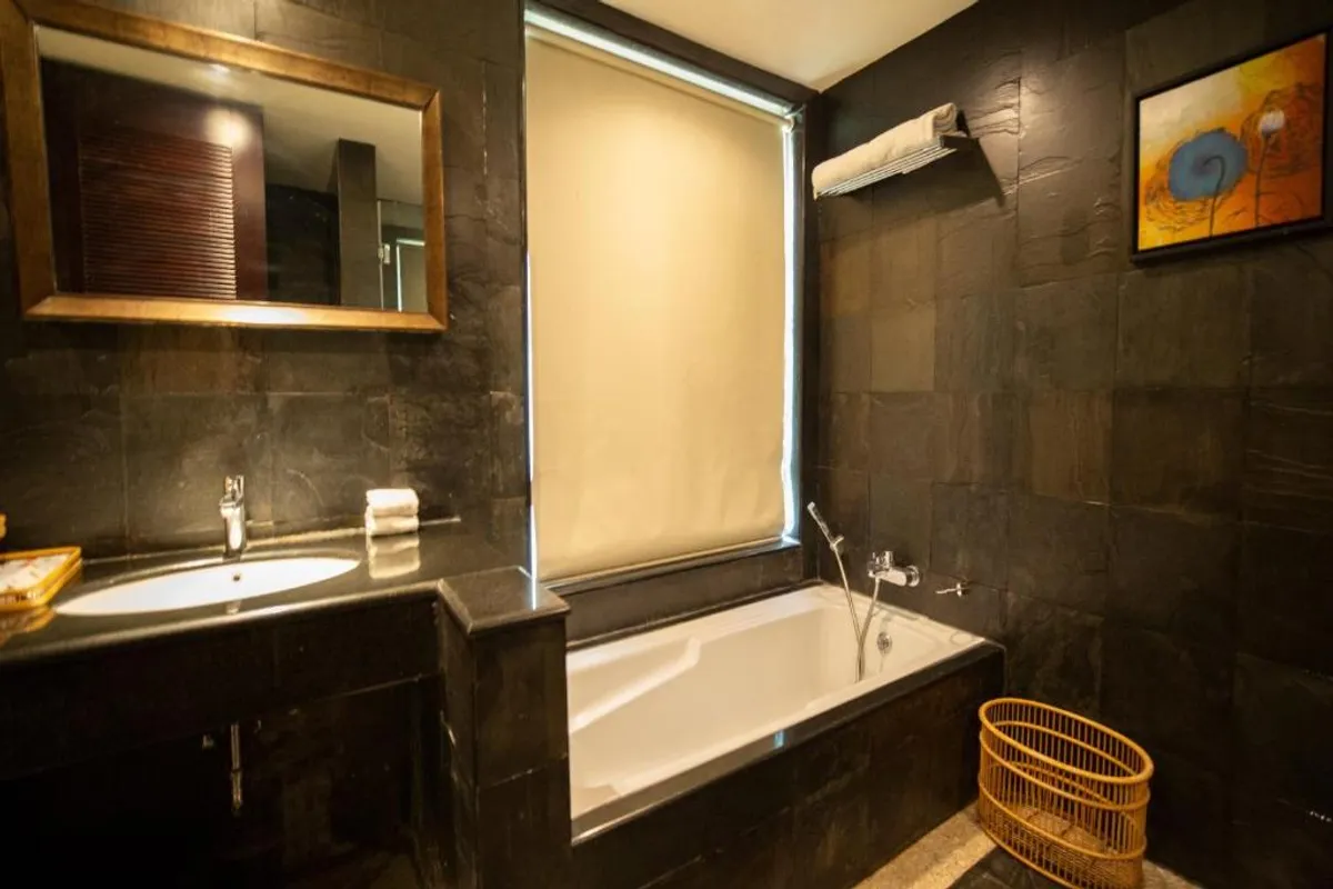 Ocean Spray Resort Pondicherry - Hotel with Bathtub in Pondicherry