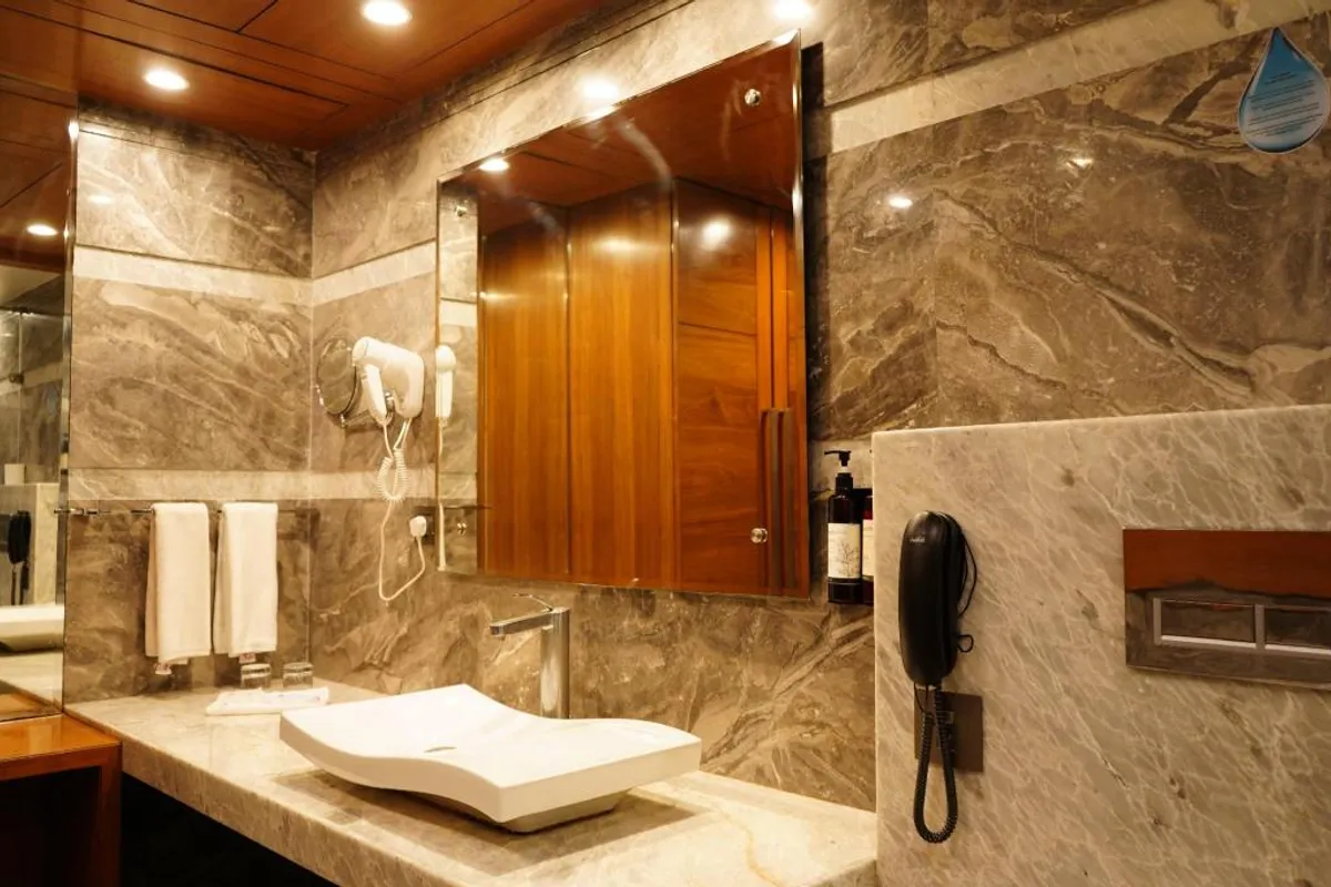 Regenta Central The Crystal Kanpur suite interior