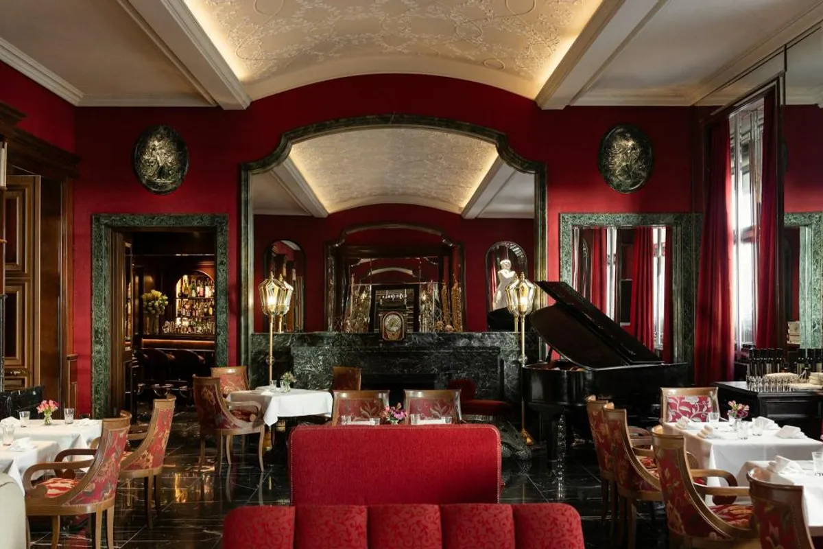Hassler Roma, Rome - Hotel with Bathtub in Rome