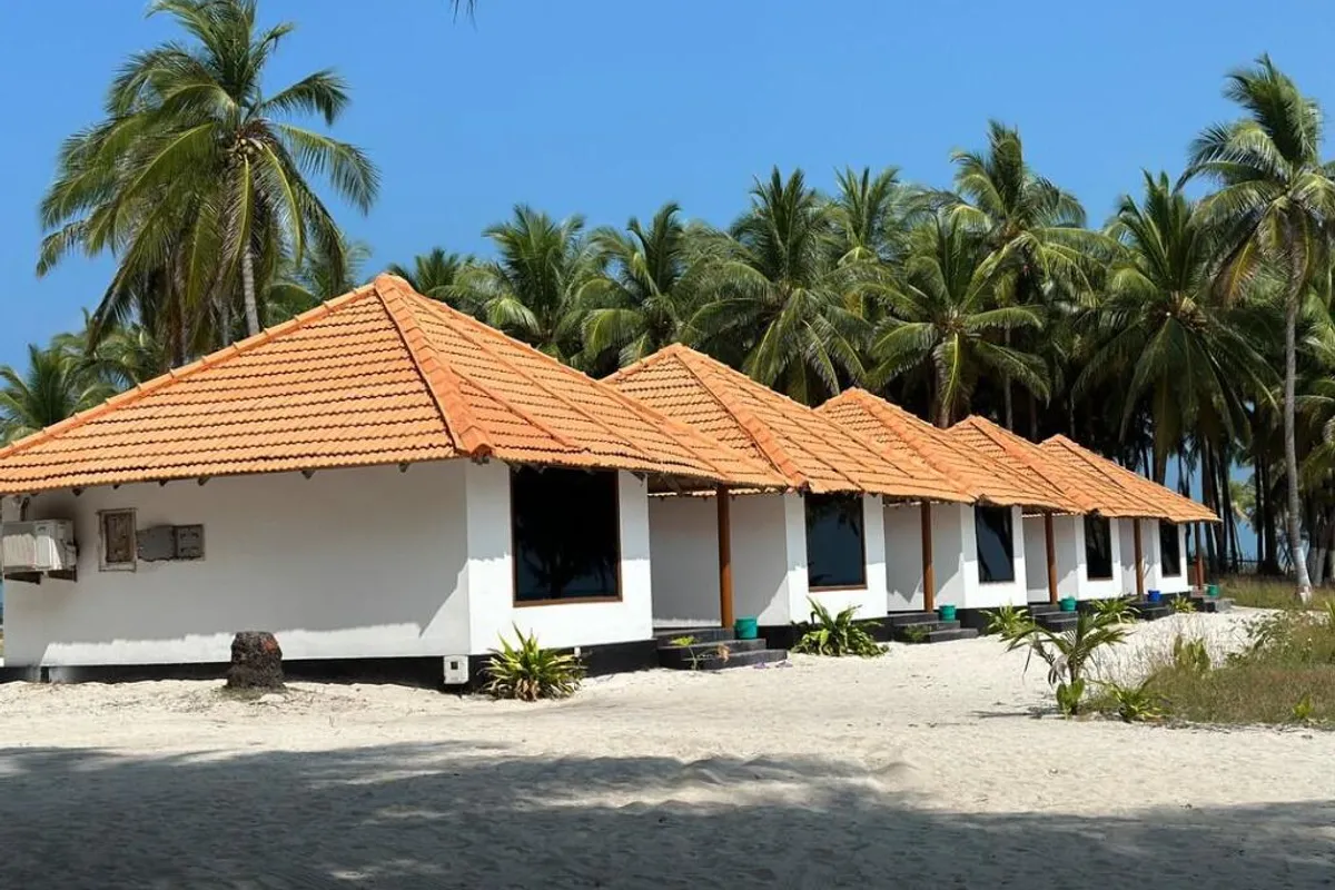 Sea Shells Beach Resort Agatti property and ambiance