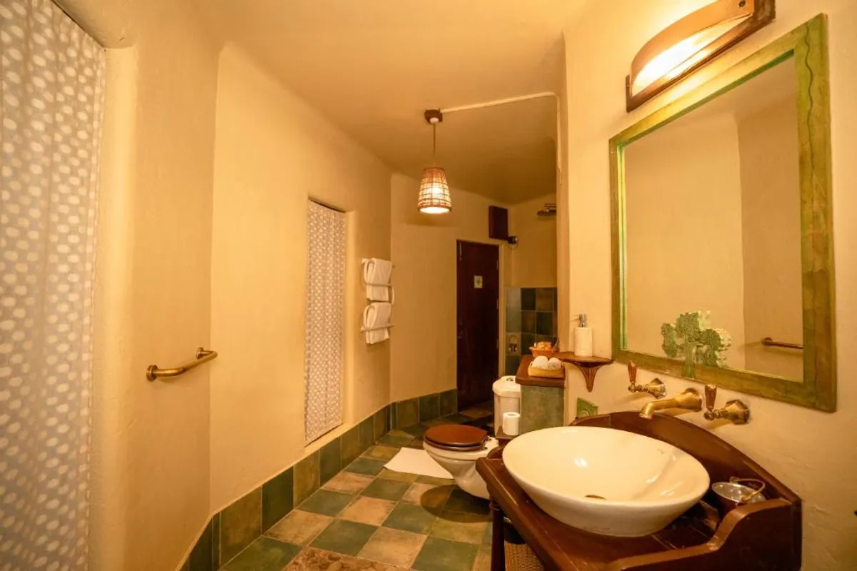 Soulitude in the Himalayas, Ramgarh - Hotel with Bathtub in Ramgarh