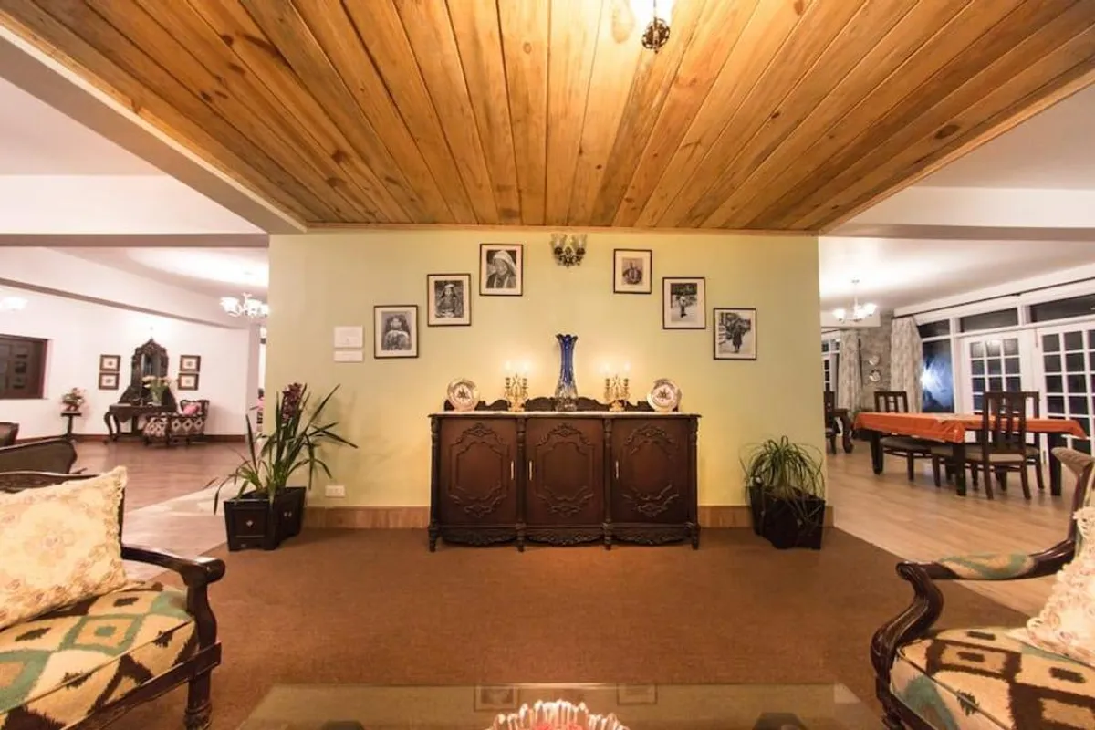 Sourenee Tea Estate Mirik room view