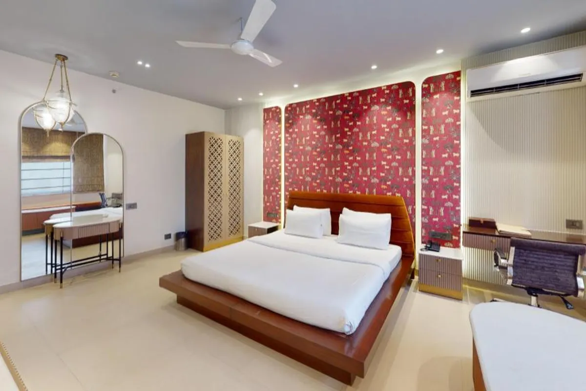 Sparsa Resort Tiruvannamalai suite interior