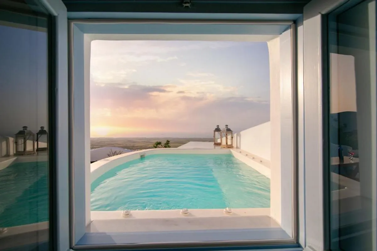 Sun Angelos Oia - Hotel with Bathtub in Santorini