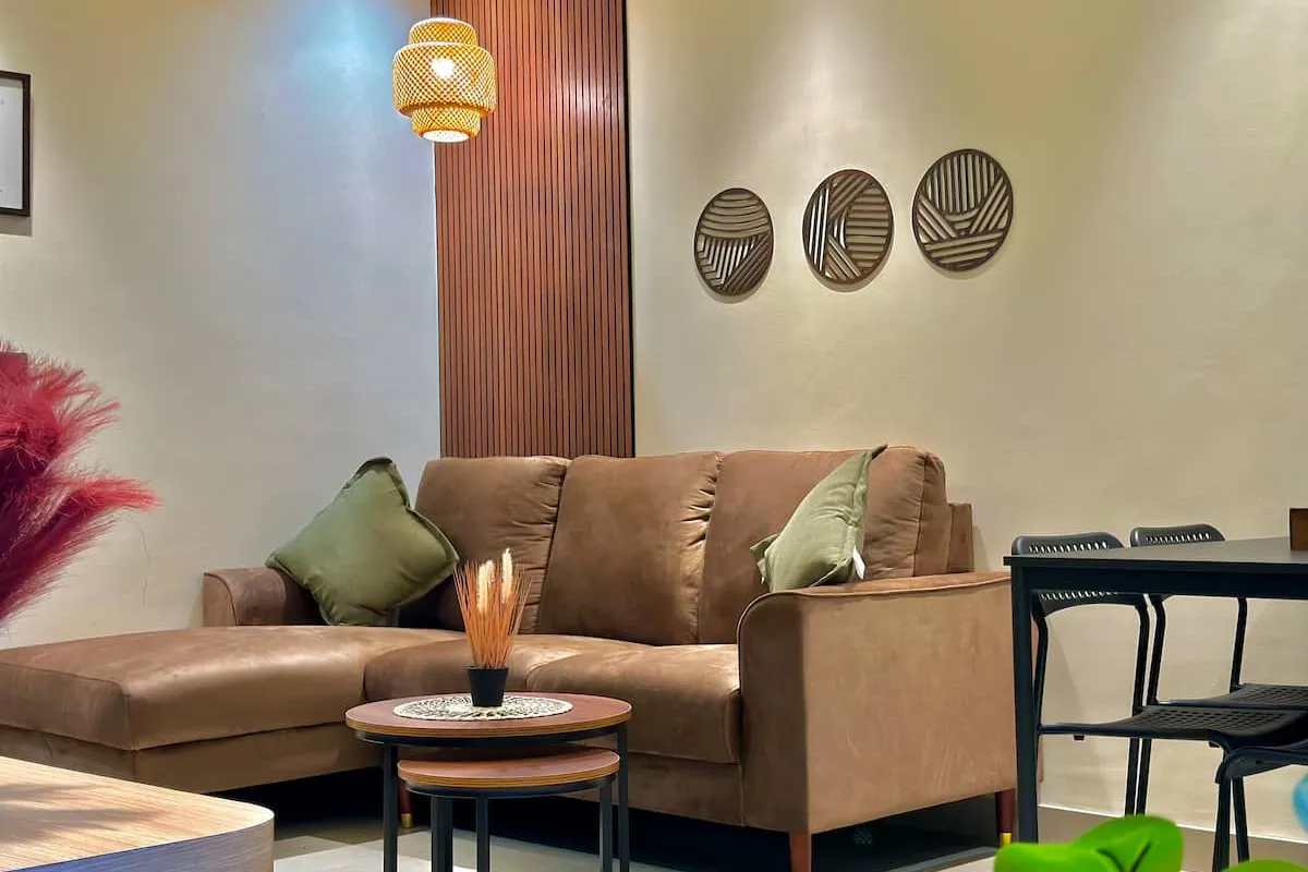 10 Best Hotels with Bathtubs in Chennai for Couples (2026 Jacuzzi Suites & Beach Stays)