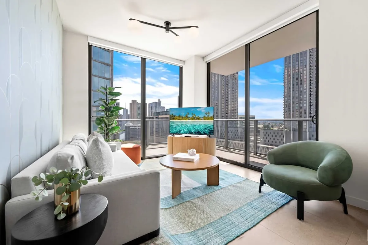 The Crosby Downtown 2BR Balcony & City Views - Hotel with Bathtub in Miami