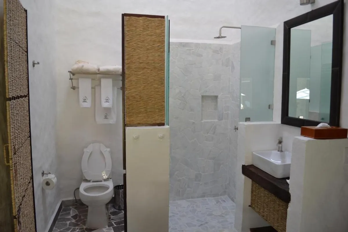 The Forest Wood Resort Shoja - Hotel with Bathtub in Shoja