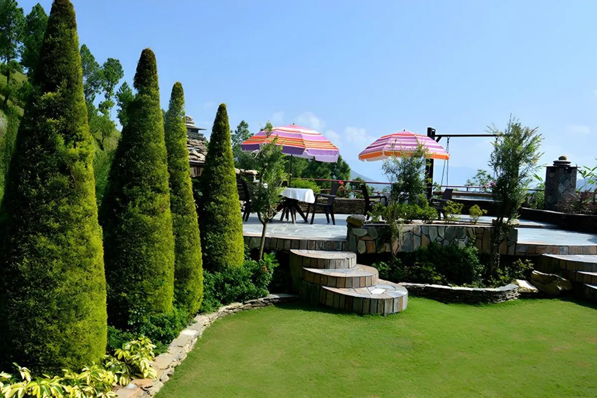 Hotels with private bathtubs in Kausani, India