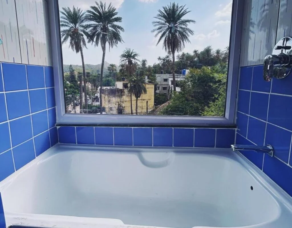 The House Of Bb - Hotel with Bathtub in Mount Abu