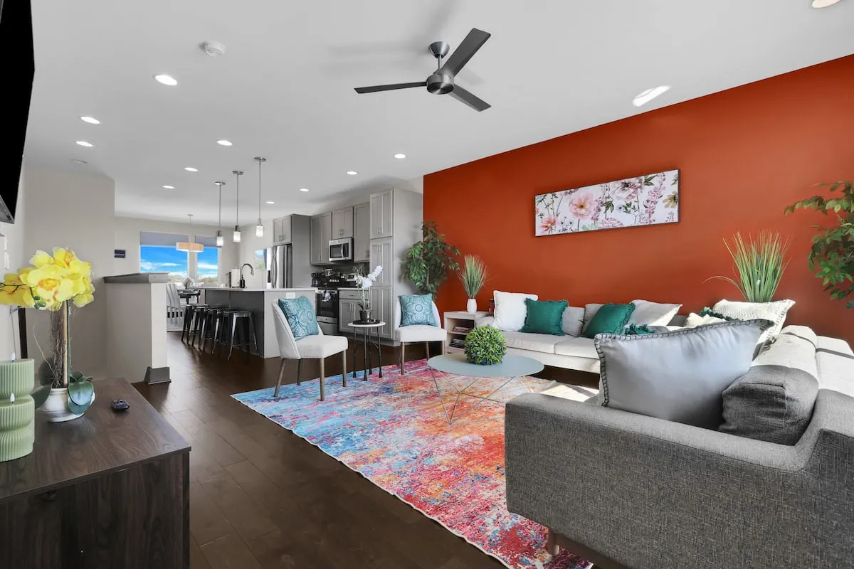 The Nashville Hideaway | Sleeps 12 Near Downtown - Hotel with Bathtub in Nashville