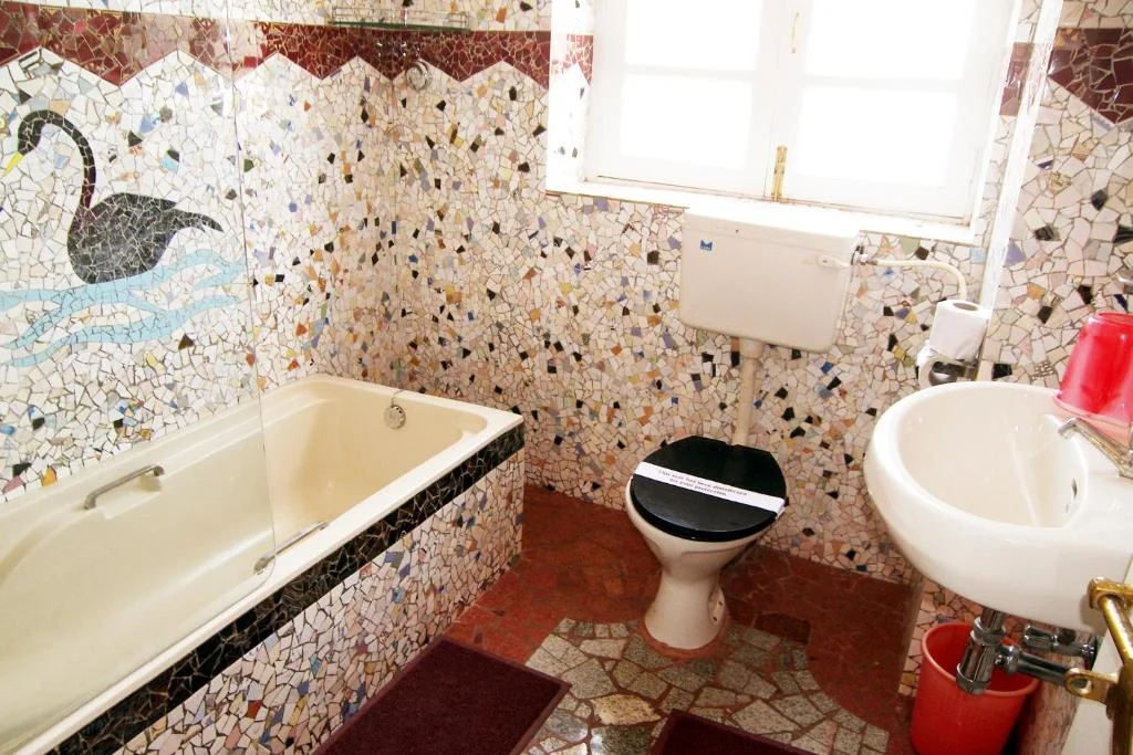 WelcomHeritage Panjim Inn - Hotel with Bathtub in Goa