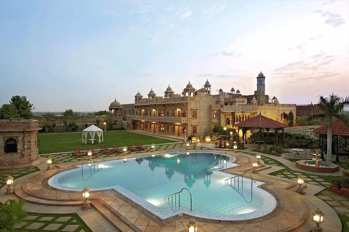 Welcomhotel by ITC Hotels Khimsar Fort and Dunes bathroom and tub space