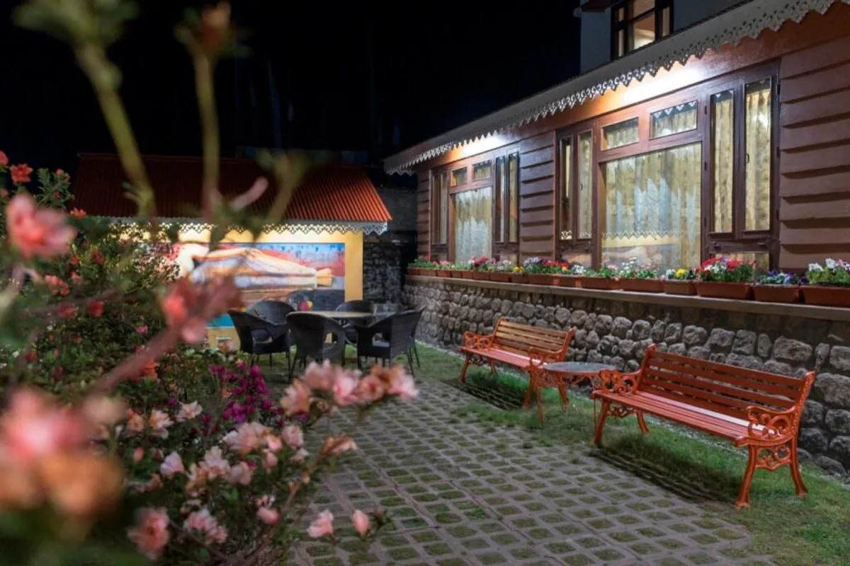Yarlam Resort Lachung room view